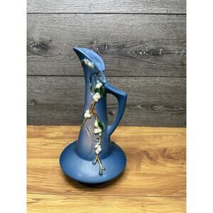 Vintage 1940s Roseville Snowberry Blue ITK-10 Pitcher Basket Vase 10.5”